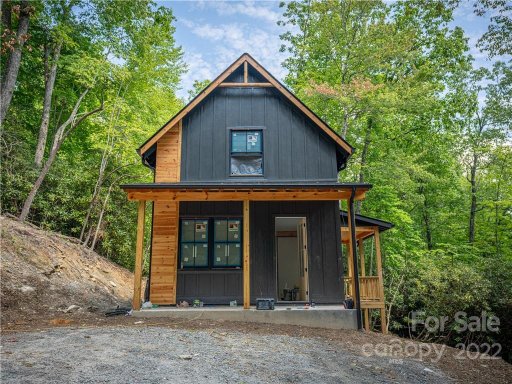 59 Periwinkle Place