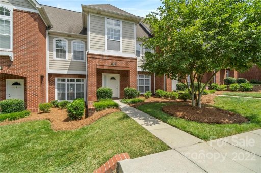 917 Central Park Circle