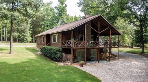 9106 Quail Roost Drive