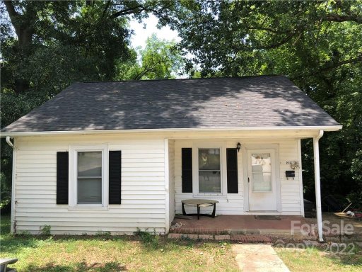 212 Wood Street