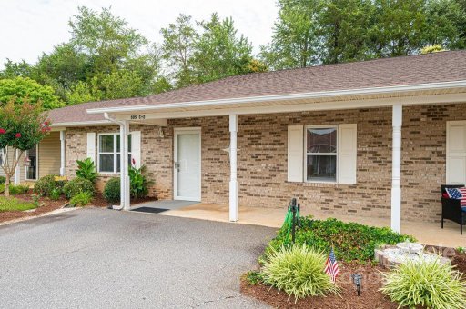 505 2nd Street Place C2