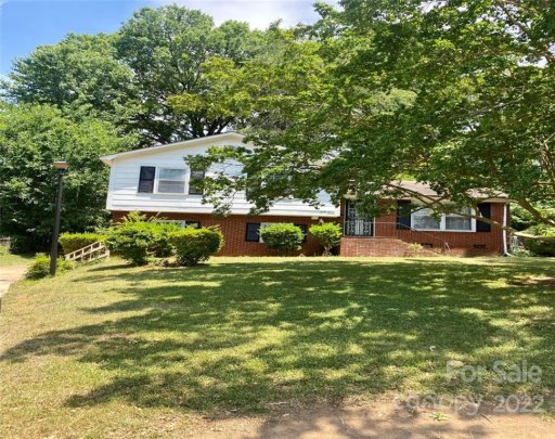 4612 Pineleaf Drive 17