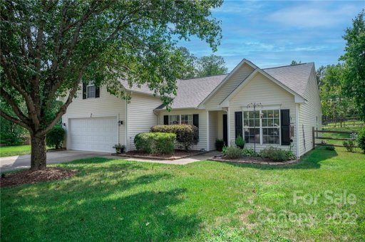 107 Emily Ivy Court