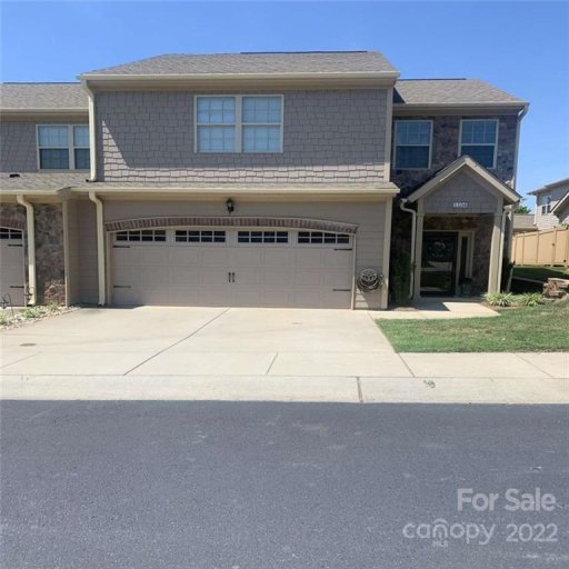 1104 Stuarts Landing Drive