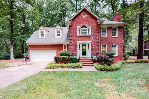 302 Demaree Lane