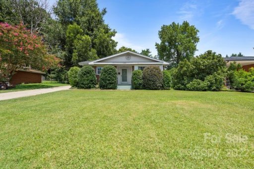 1008 Robinhood Lane
