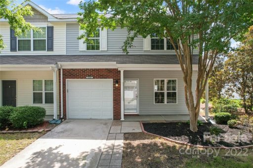 14245 Tamarack Drive