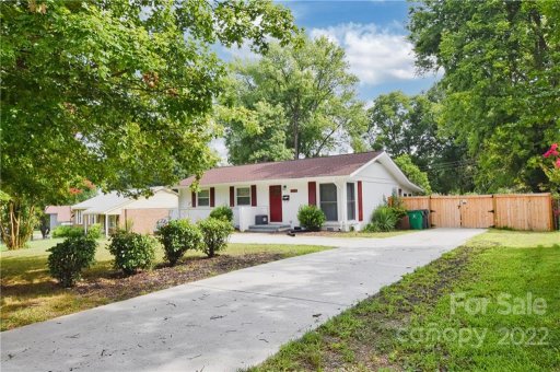 1134 Clanton Road