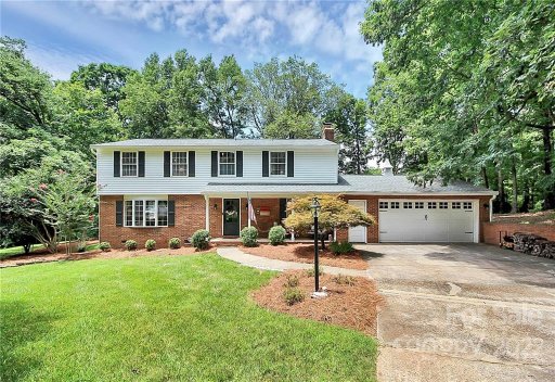 901 Munday Court