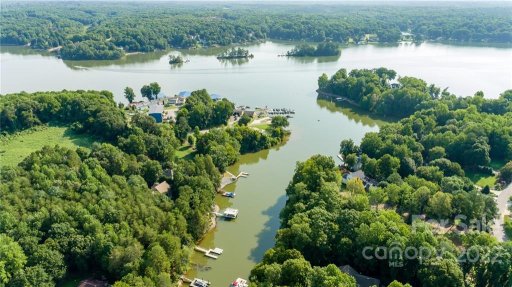 8040 Summit Ridge Drive