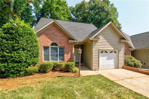 1503 Forest Park Drive