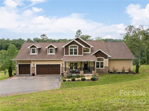 106 Saddle Ridge Drive