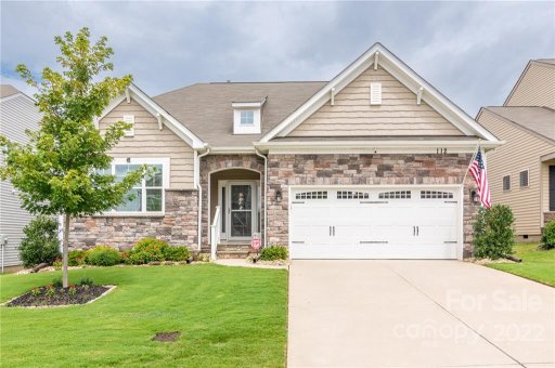 112 Lantern Acres Drive