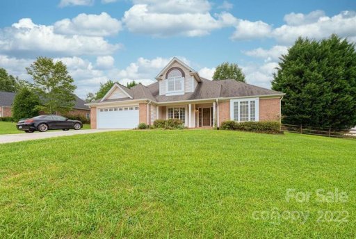 1446 Sweetbriar Lane