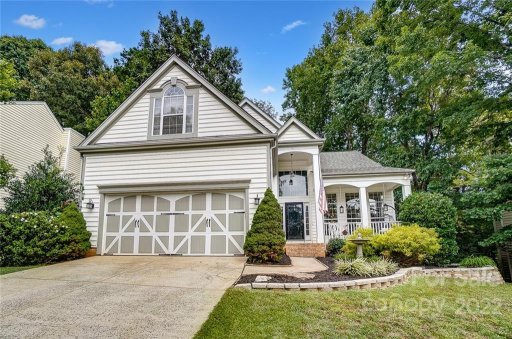 102 Lyman Oak Court