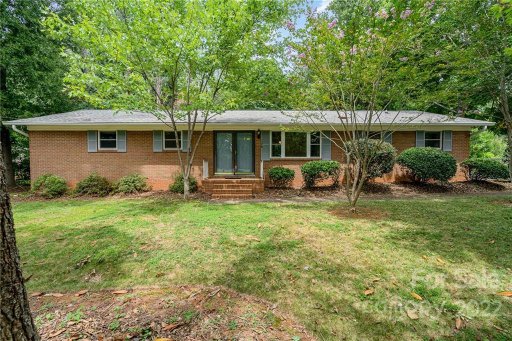 108 Middleton Avenue