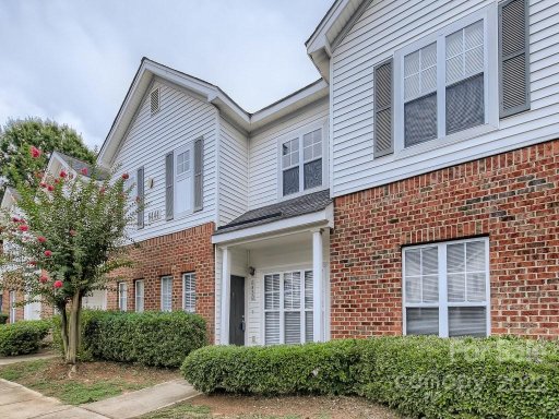 6450 Mallard View Lane