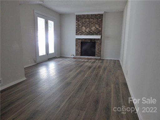 7015 Stonington Lane