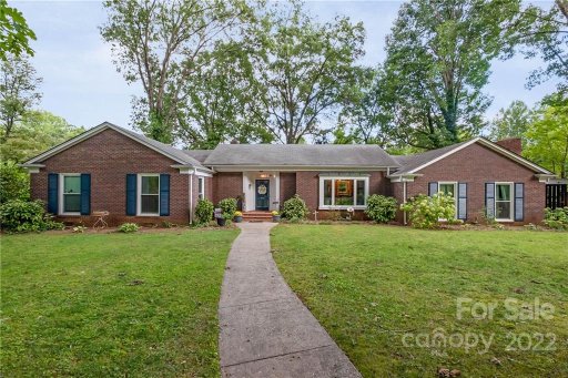 1615 Brentwood Drive