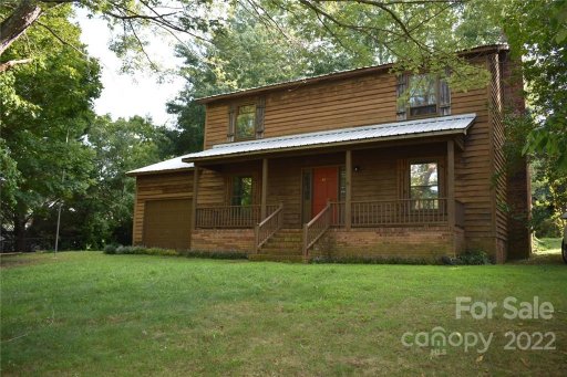 1108 Laurel Woods Drive