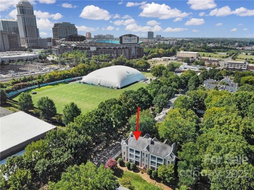 300 S Cedar Street 10