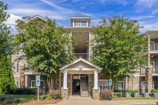 300 Vista Lake Drive 308