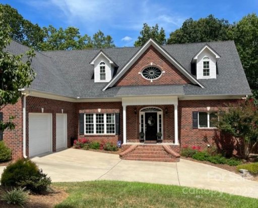 2172 Raven Drive