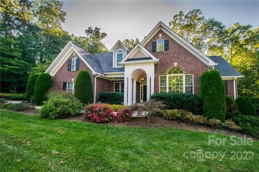 512 Wood Thrush Court
