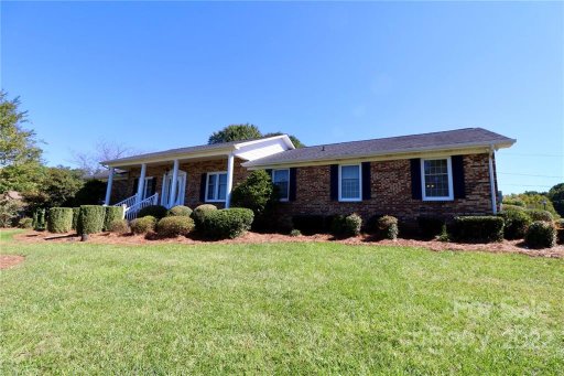 1712 Alpine Lane