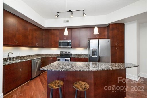 4620 Piedmont Row Drive 604