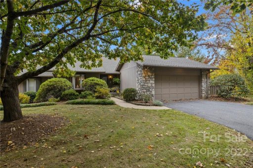 32 Ridgeview Drive