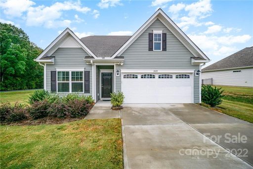 11825 Saddle Back Trail