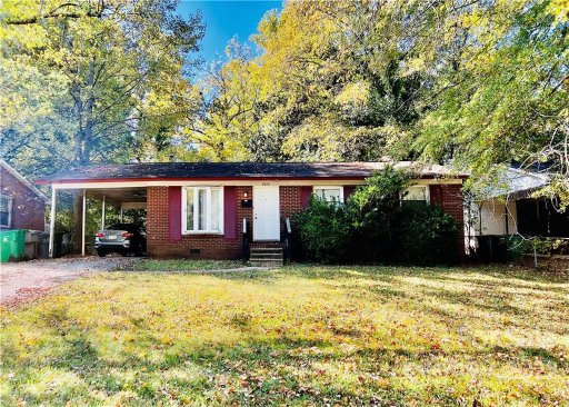 2815 Ravencroft Drive