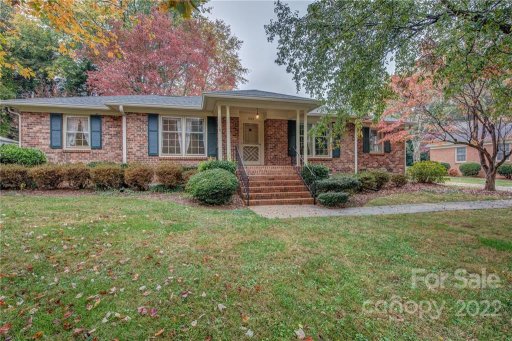 3022 Courtland Drive