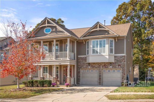 2016 Wade Hampton Circle