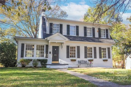 2646 Armstrong Circle