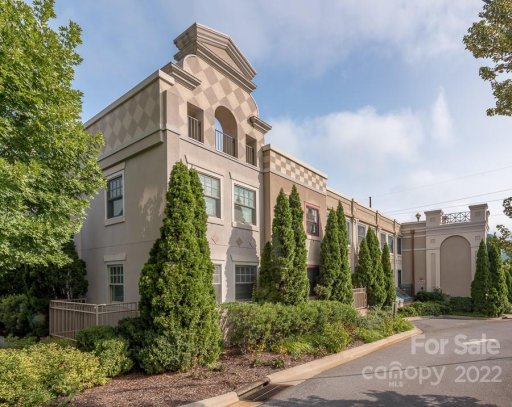 37 Hiawassee Street E-104