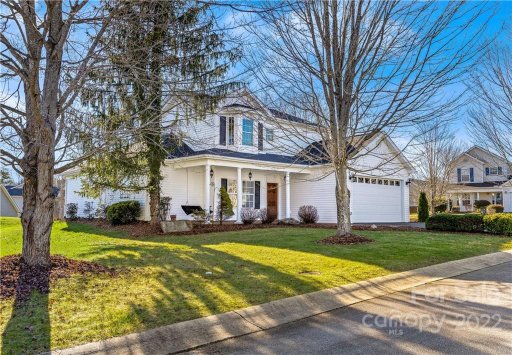 303 Roxbury Place