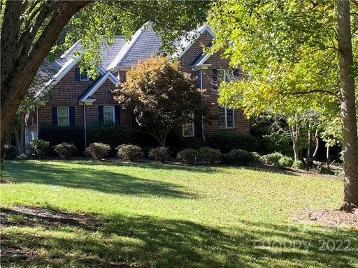 4936 Mountain Point Lane