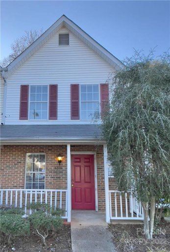 6316 Windsor Gate Lane