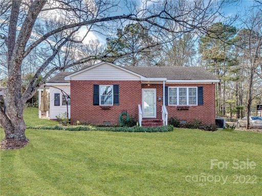 402 Laurel Court