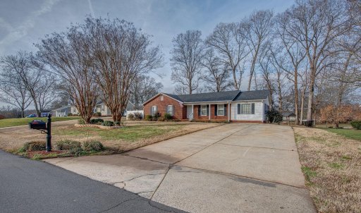 201 Hughey Drive