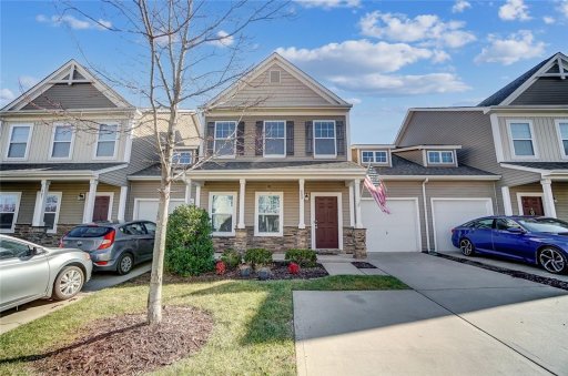 809 Summerlake Drive