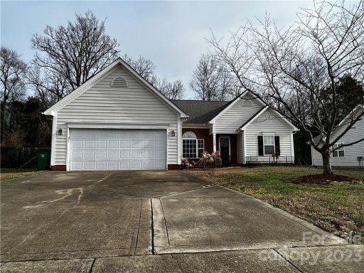 3008 Morning Mist Lane