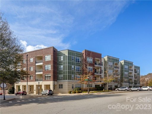 42 Schenck Parkway 303