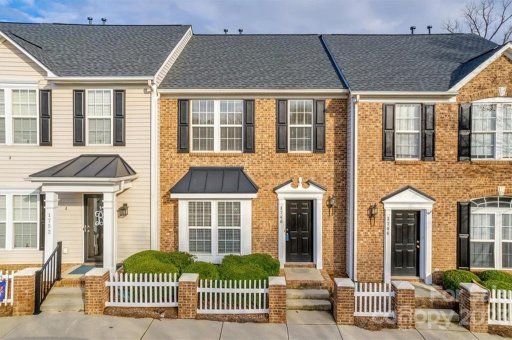 1748 Chamberside Drive