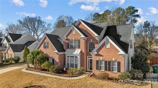 10904 Knight Castle Drive