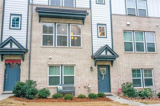 511 Upper Stone Circle