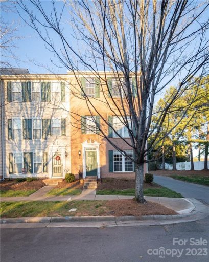 15719 King Louis Court