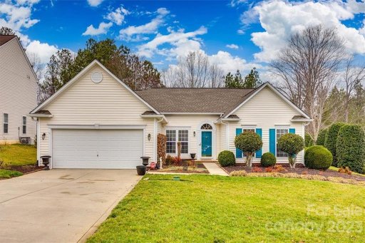 1525 Bayberry Place